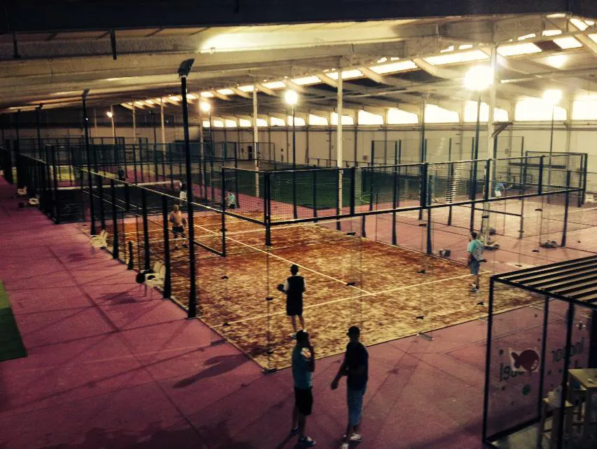 M&C Teruel Sport Center - pista de pádel en Teruel