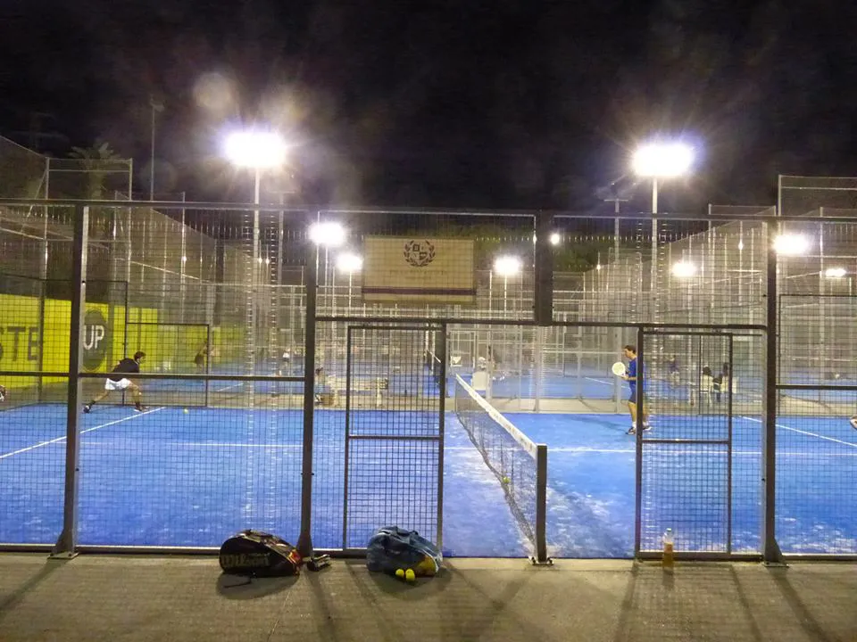 UP Padel & Tennis Club Cabrera - pista de pádel en Cabrera de Mar