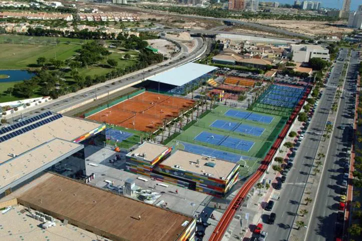 Arena Alicante - pista de pádel en Sant Joan d'Alacant