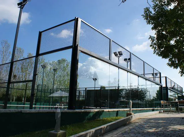 Club Pàdel Wellness Maspassamaner - pista de pádel en Selva del Camp