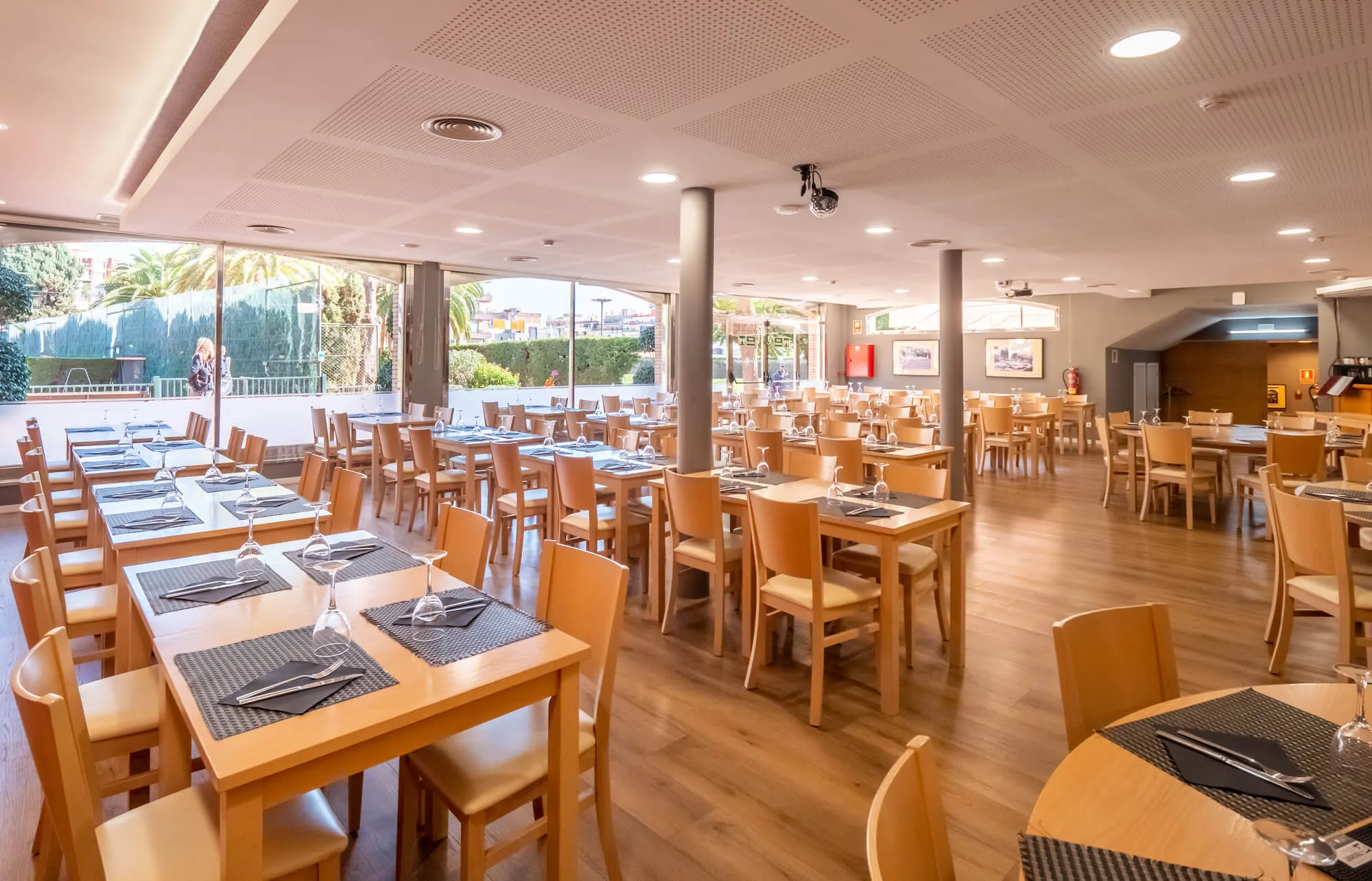 Club Tenis La Salut - Restaurante