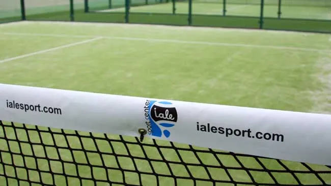 Iale Sport Center - pista de pádel en Eliana