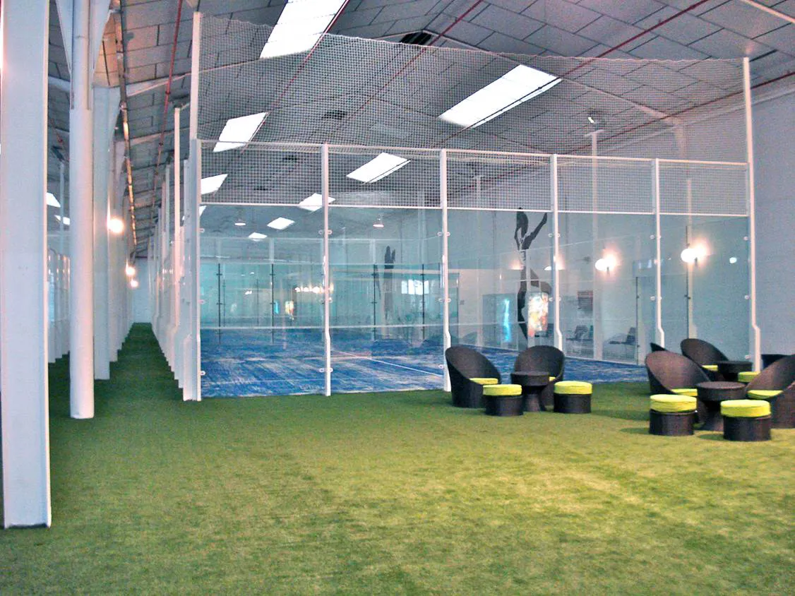 Indoor Pádel Team - pista de pádel en Barberà del Vallés