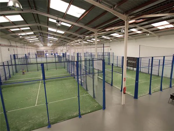 Pádel Point Indoor - pista de pádel en Beniparrell