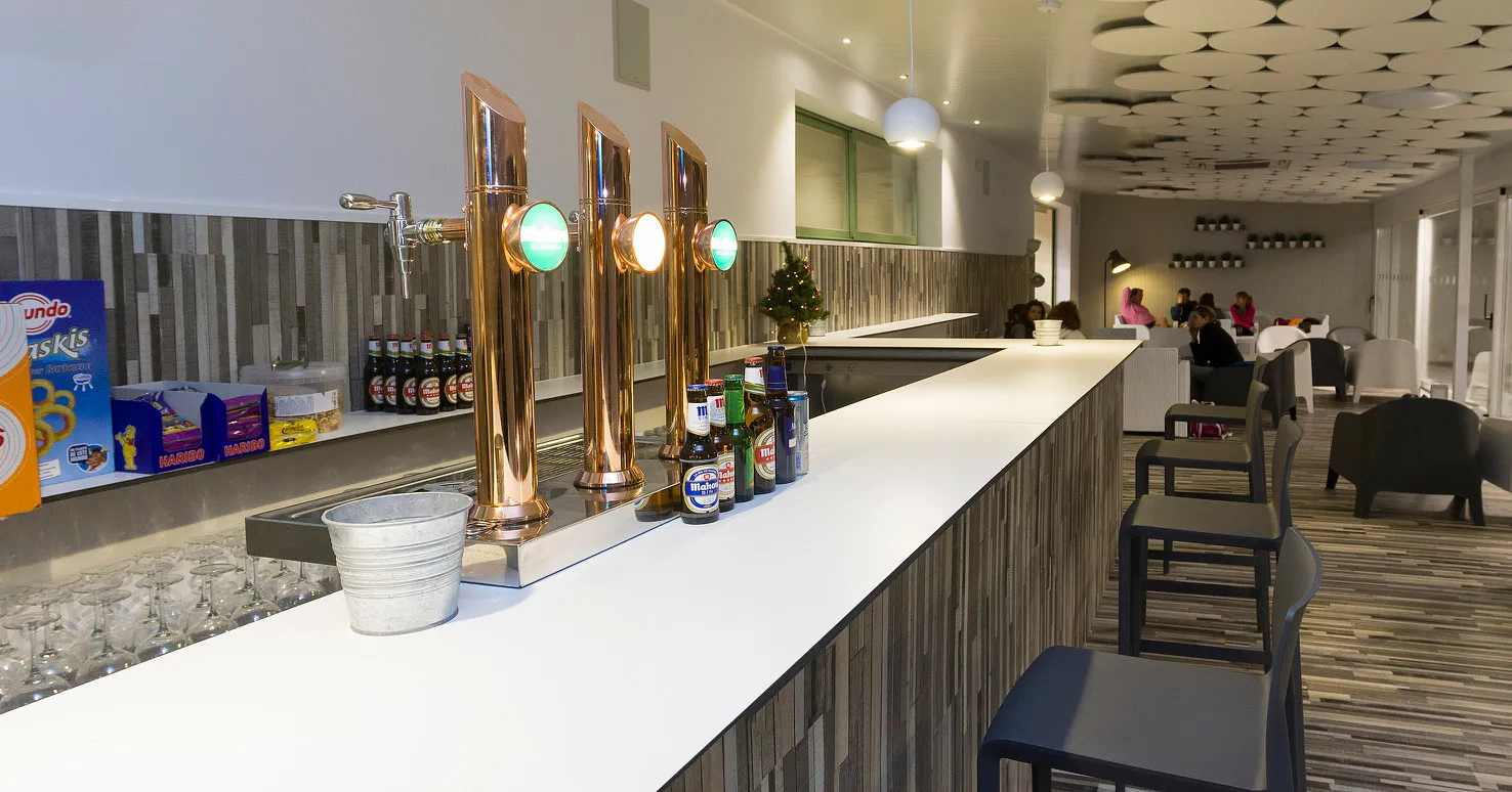 Tenis 5 Pádel - Cafetería