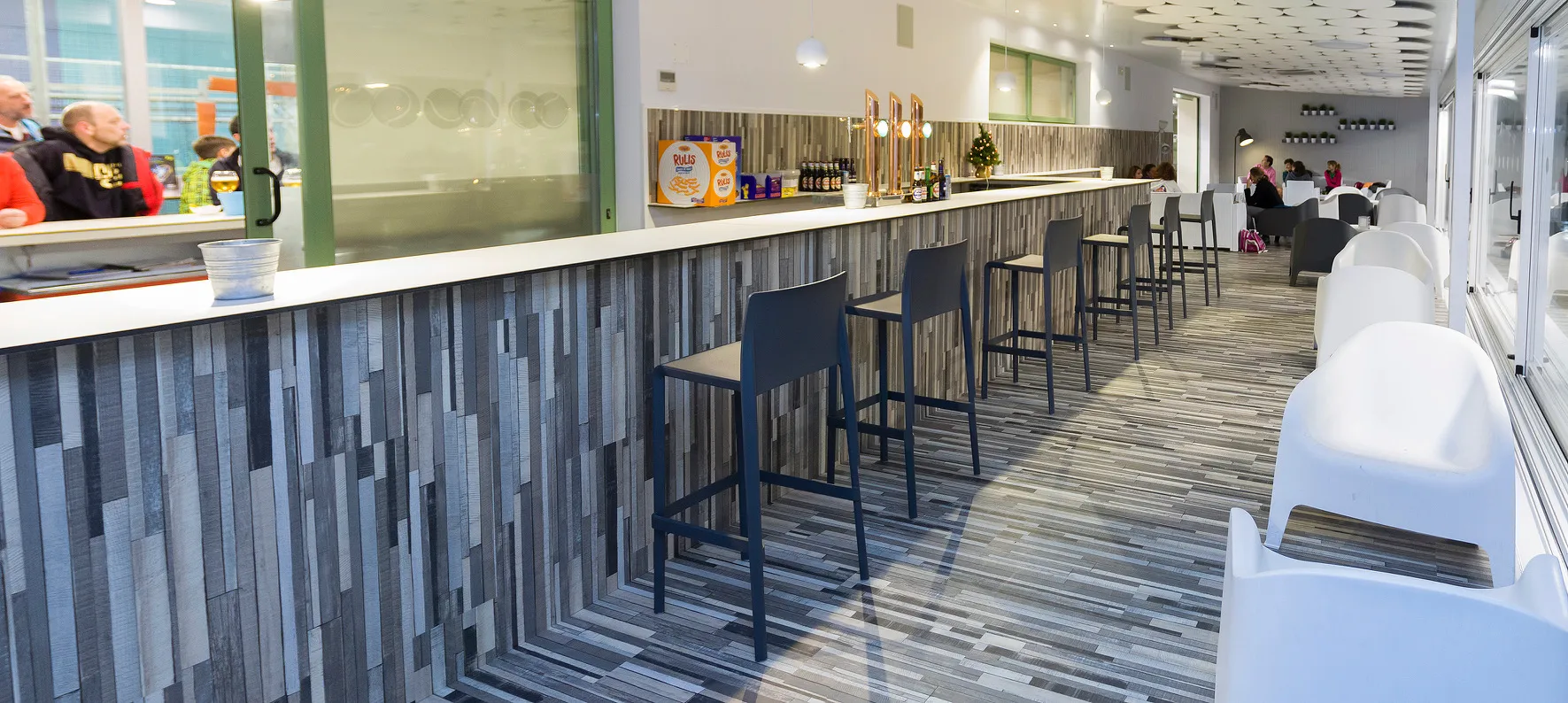 Tenis 5 Pádel - Cafetería