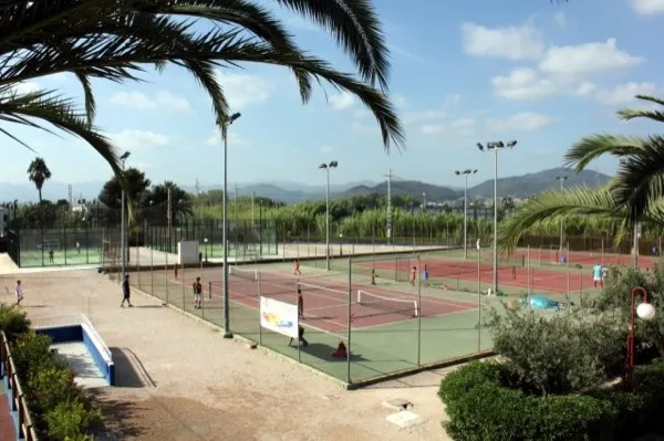Club Tenis Oliva - Pista tenis 4-6